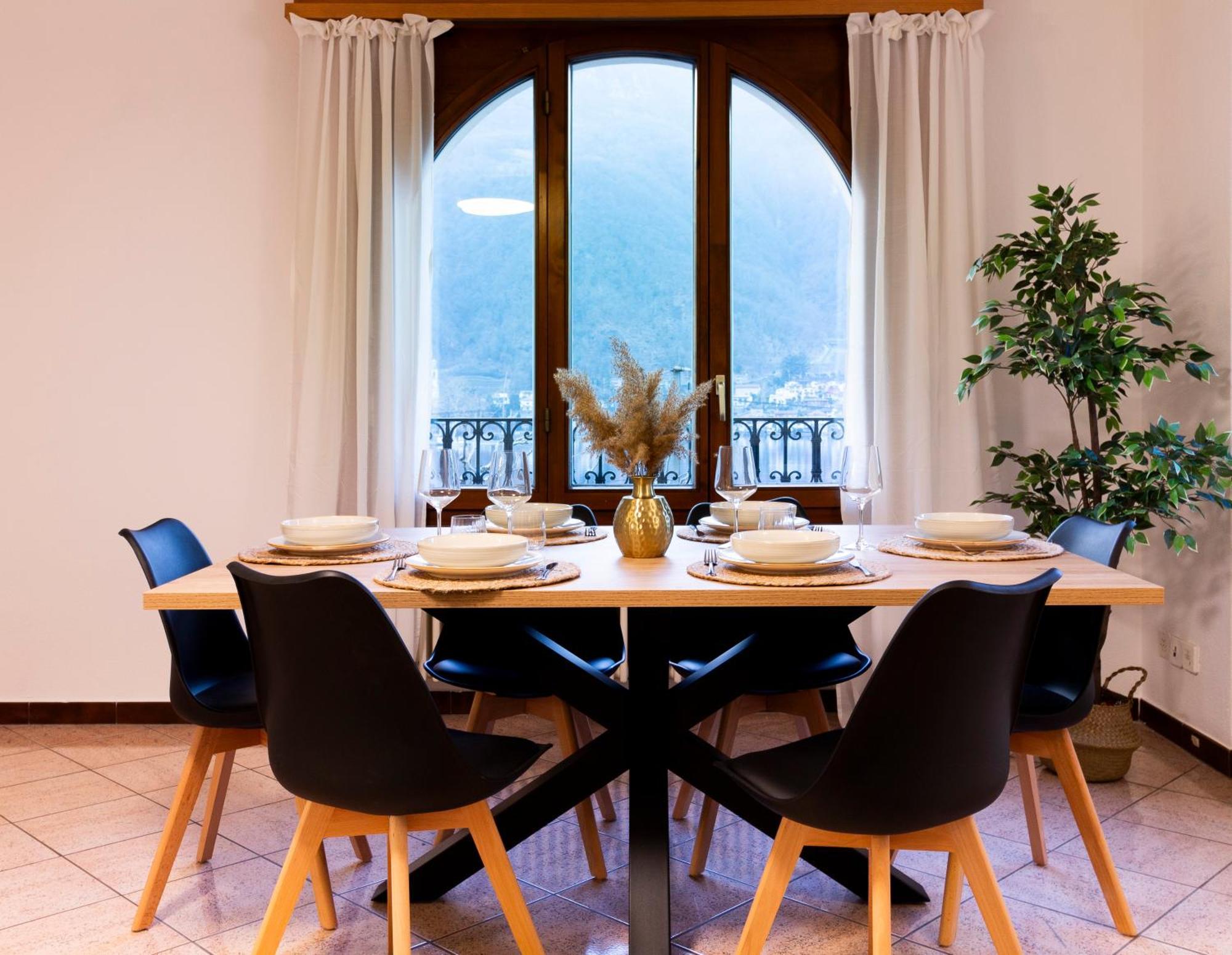 Appartamento 4.5 Locali Magnifica Vista E Parking Pubblico Mendrisio